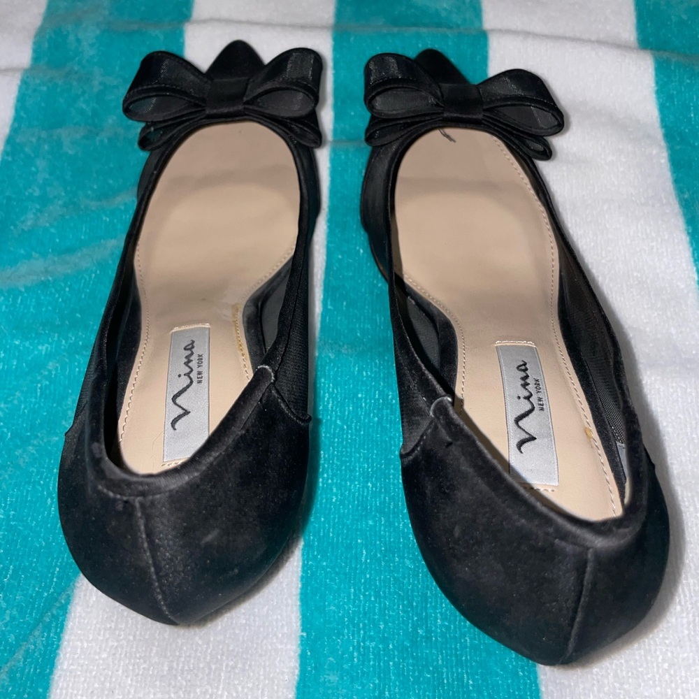 Nina Bianca Bow Heels - Picture 6 of 10